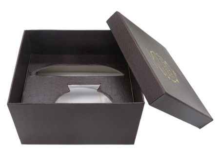 Buen precio La caja de papel del paquete resistente de la grieta modifica Brown/la tapa blanca y la caja para requisitos particulares baja en línea