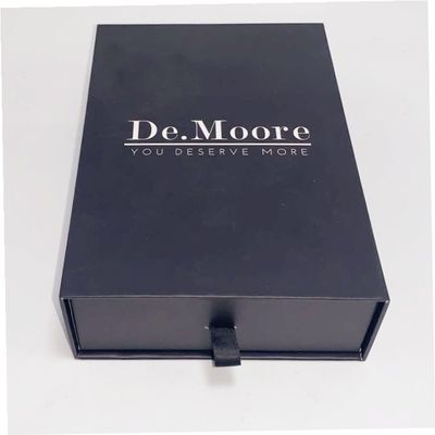 Buen precio Tipo cajas de embalaje del cajón del regalo hechas a mano con la hoja de encargo que sella el logotipo en línea