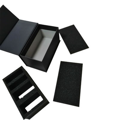 Buen precio Caja de empaquetado de la caja de papel de Eco de la pestaña de encargo cosmética amistosa de la prenda impermeable en línea