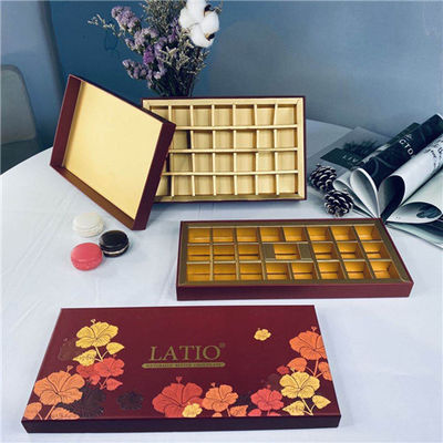 Buen precio Cajas de embalaje del chocolate cuadrado hecho a mano para el empaquetado del regalo en línea